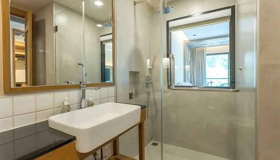 هتل آنانا اکولوژیکال ریزورت کرابی